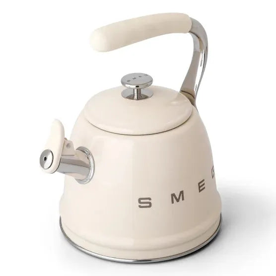 Smeg CKLW2001CR Vintage Cream 2.3L Whistling Stovetop Kettle for All Hobs