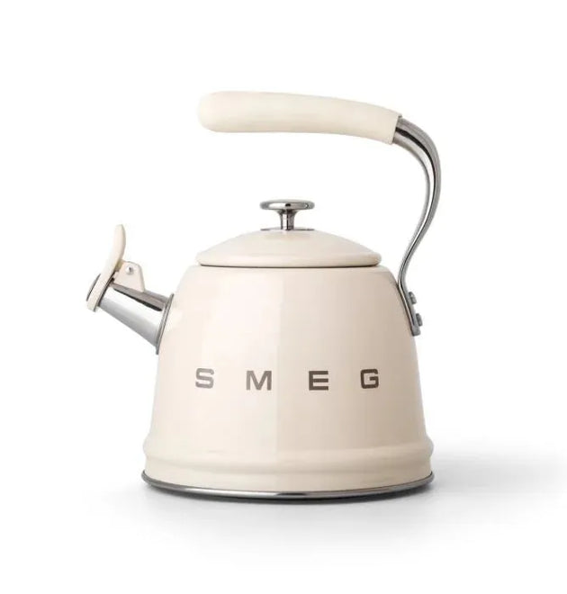 Smeg CKLW2001CR Vintage Cream 2.3L Whistling Stovetop Kettle for All Hobs