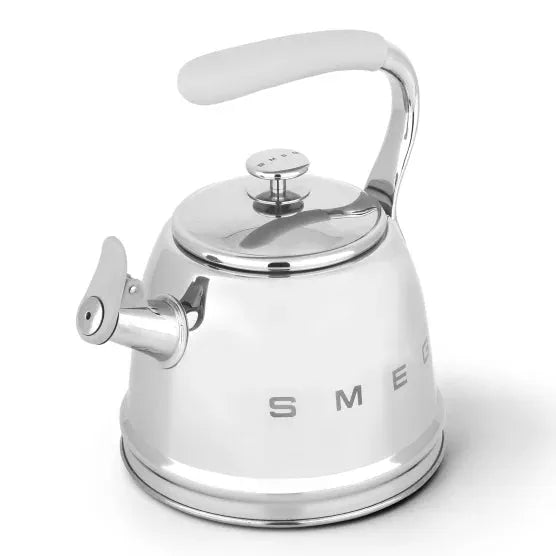 Smeg Retro Whistling Stovetop Kettle: 2.3L Stainless Steel, Cool-Touch Handle, Induction Ready