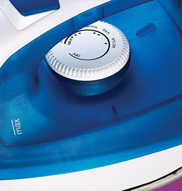 Salton SI237 Steam Iron